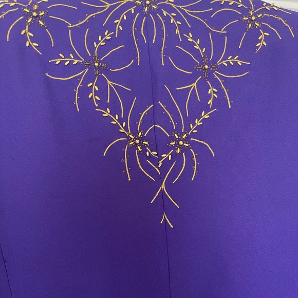 Gorgeous beaded vintage dress jacket, purple and gold - Picture 2 of 7